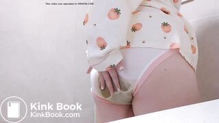 Chinese Panty Poop Aftermath, ScatKings.com Scat Porn 1 ScatKings.com Scat Porn