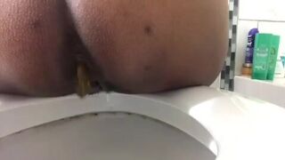 Ebony shit - video 23, ScatKings.com Scat Porn 8 ScatKings.com Scat Porn