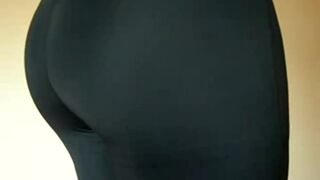 Girl poops her black lycra leggings, ScatKings.com Scat Porn 17 ScatKings.com Scat Porn