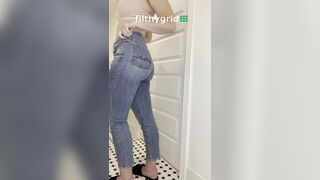 Sexy girl toilet pooping - video 7, ScatKings.com Scat Porn 6 ScatKings.com Scat Porn