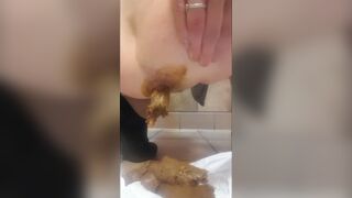 Z Z milf pooping 5, ScatKings.com Scat Porn 9 ScatKings.com Scat Porn