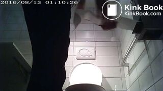 gravid trycker på bajset, ScatKings.com Scat Porn 10 ScatKings.com Scat Porn