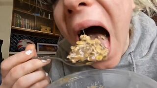 ❤️BEAUTIFUL BABE'S BEFORE AND AFTER GOODNESS❤️, ScatKings.com Scat Porn 18 ScatKings.com Scat Porn